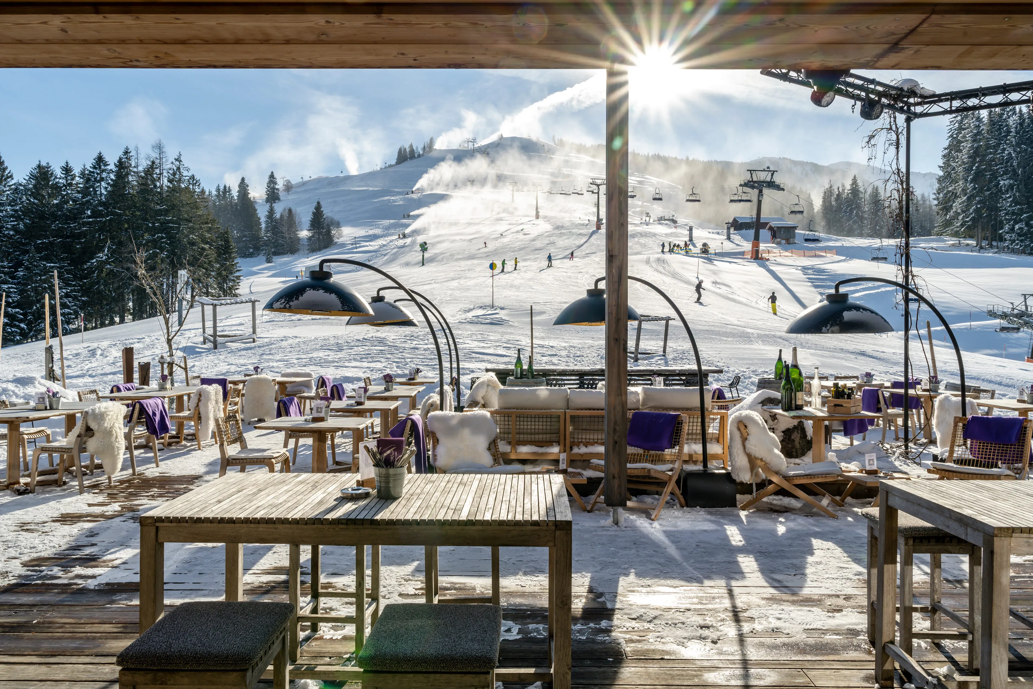 Holzhotel Forsthofalm in Leogang mit Skipisten
